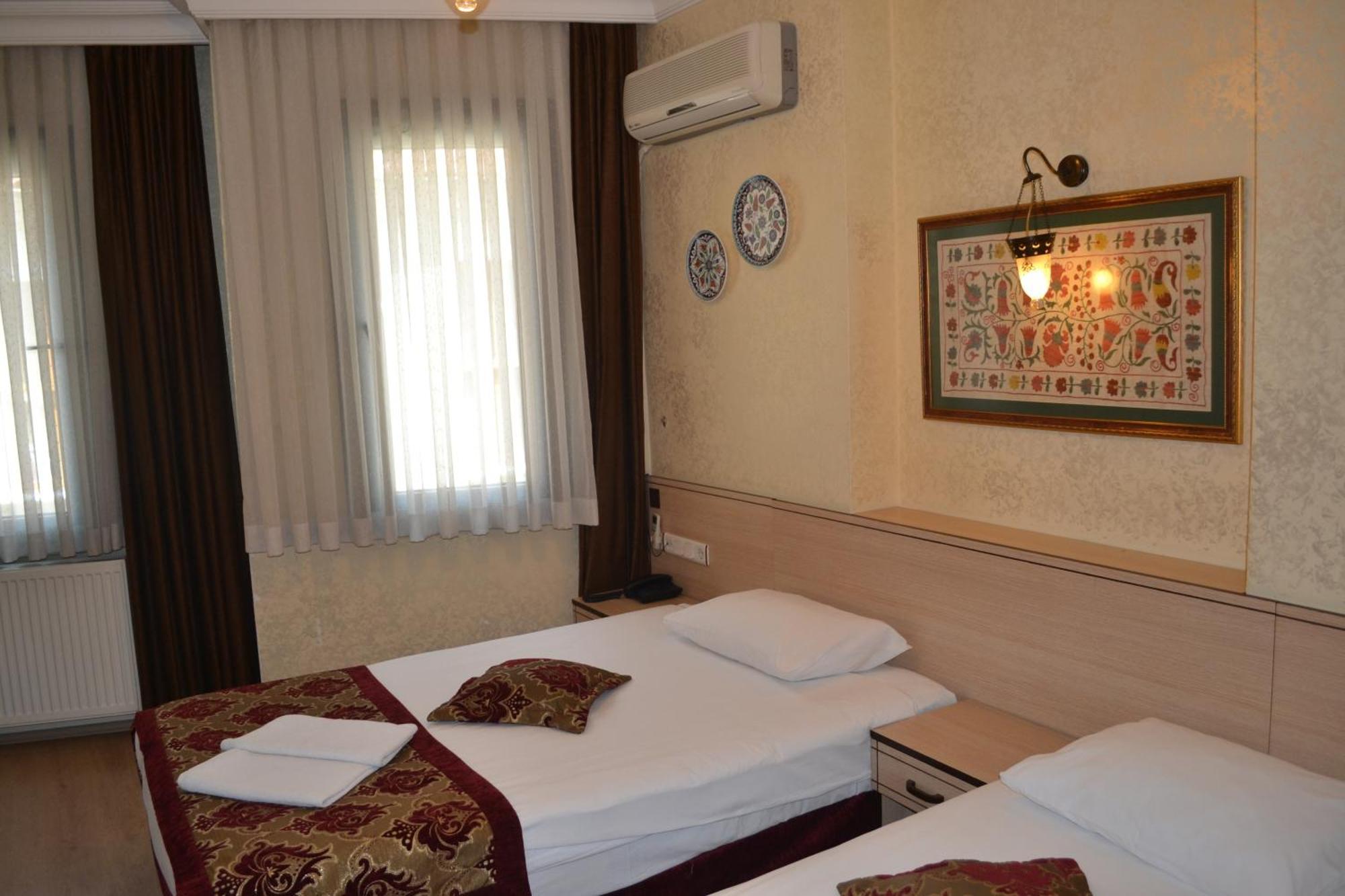 Otel Art 3*